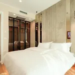 Meridian Luxury Apartment