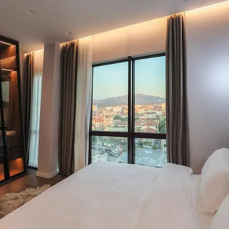 Meridian Luxury Апартаменты