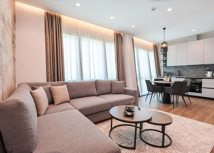 Meridian Luxury 公寓 *