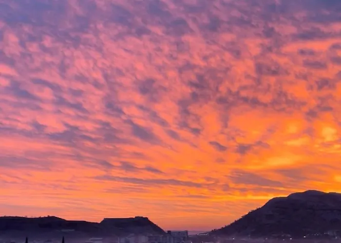 Meridian Luxury 公寓 *