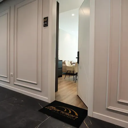 Meridian Luxury שקודר