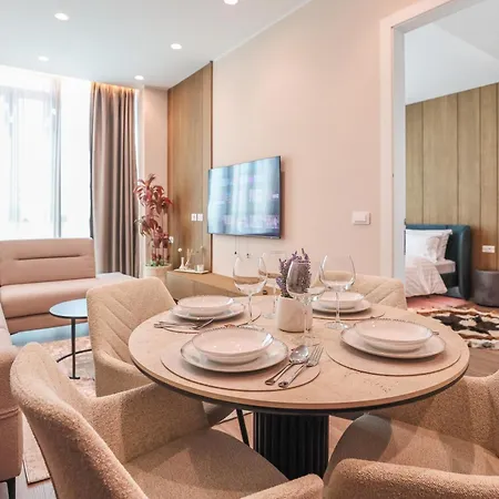 아파트 Meridian Luxury *