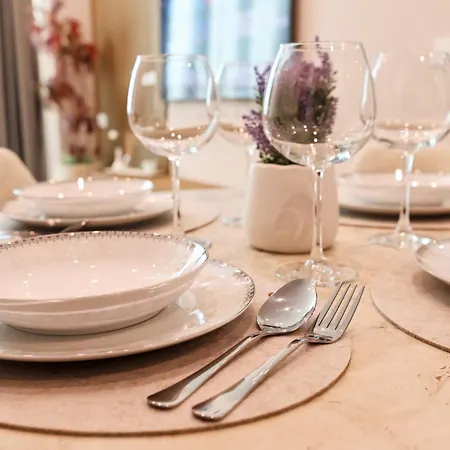 Meridian Luxury * Shkodër