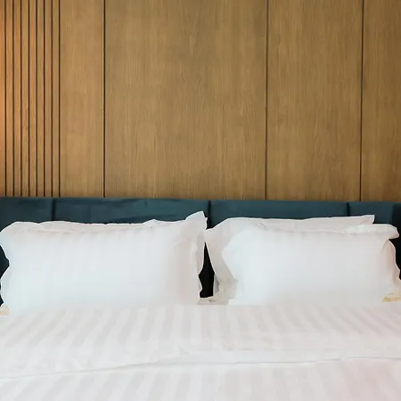 아파트 Meridian Luxury *