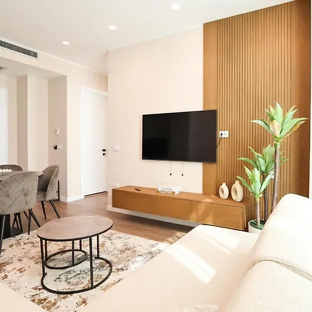 아파트 Meridian Luxury *