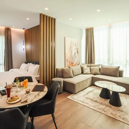 Meridian Luxury *