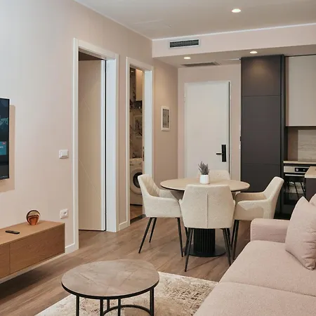 아파트 Meridian Luxury