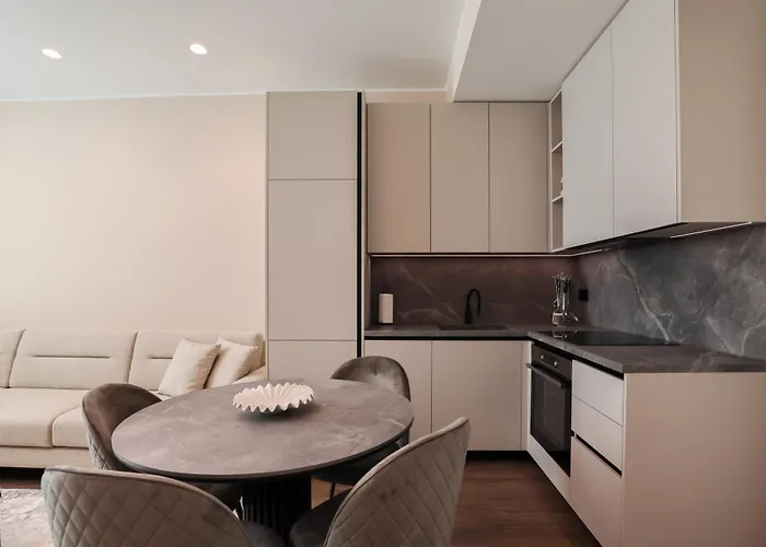 Meridian Luxury *