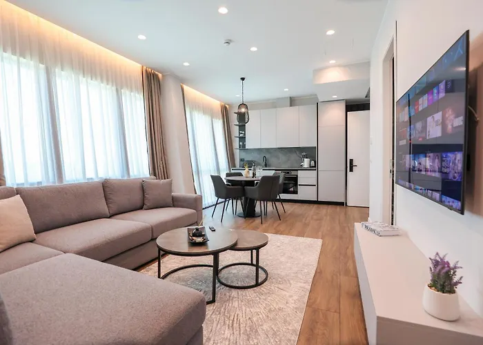 Meridian Luxury 아파트