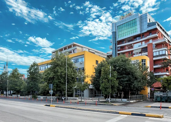 Meridian Luxury 아파트